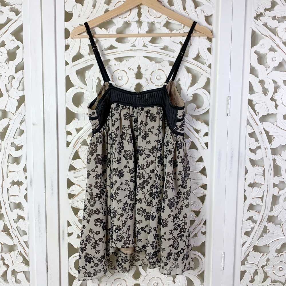 Line and dot Floral Sheer Babydoll Dress - Picture 5 of 8